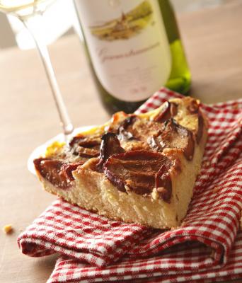 Plum tart